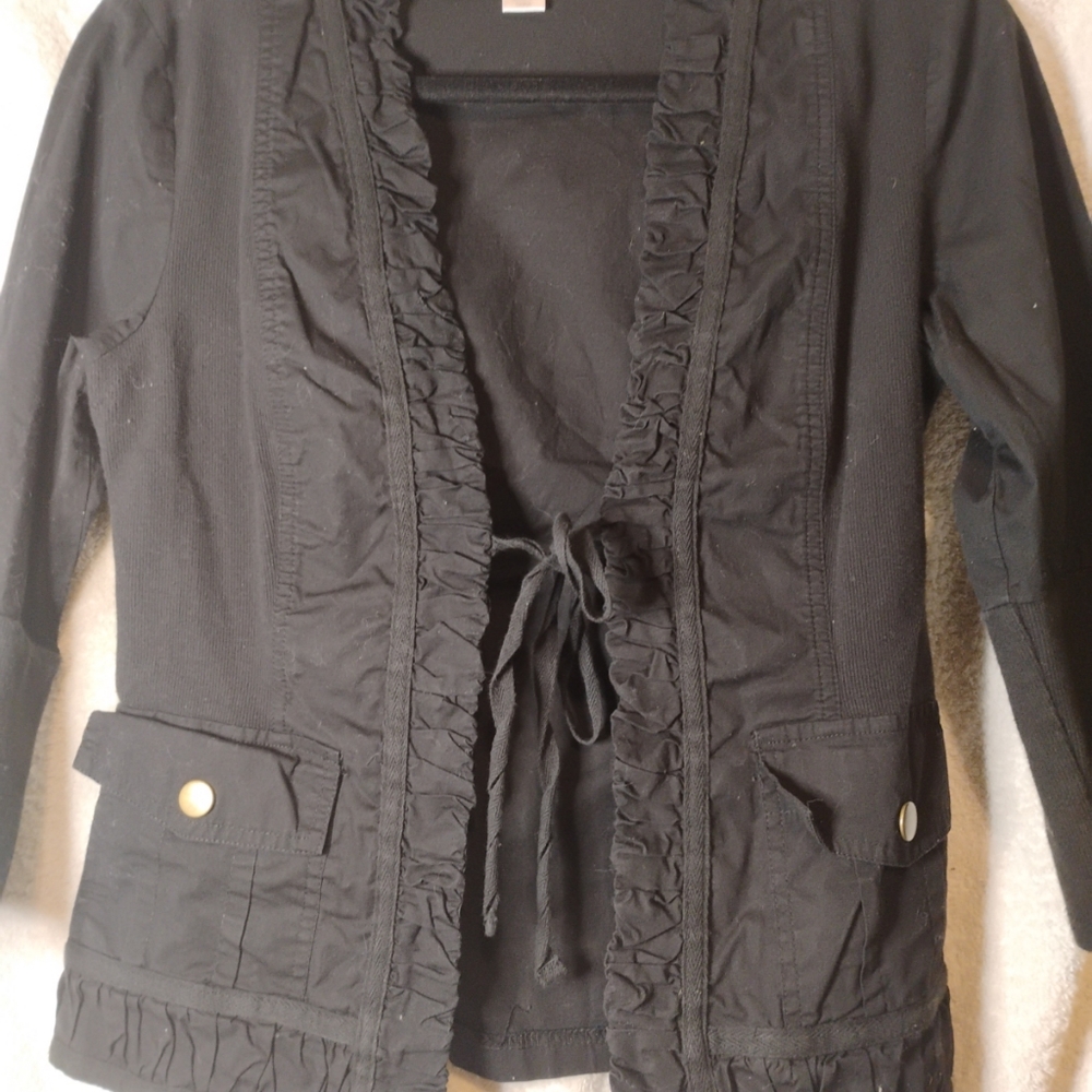Contrast Black Short Jacket Shrug Small Knit Insets Ruffle Tie Front